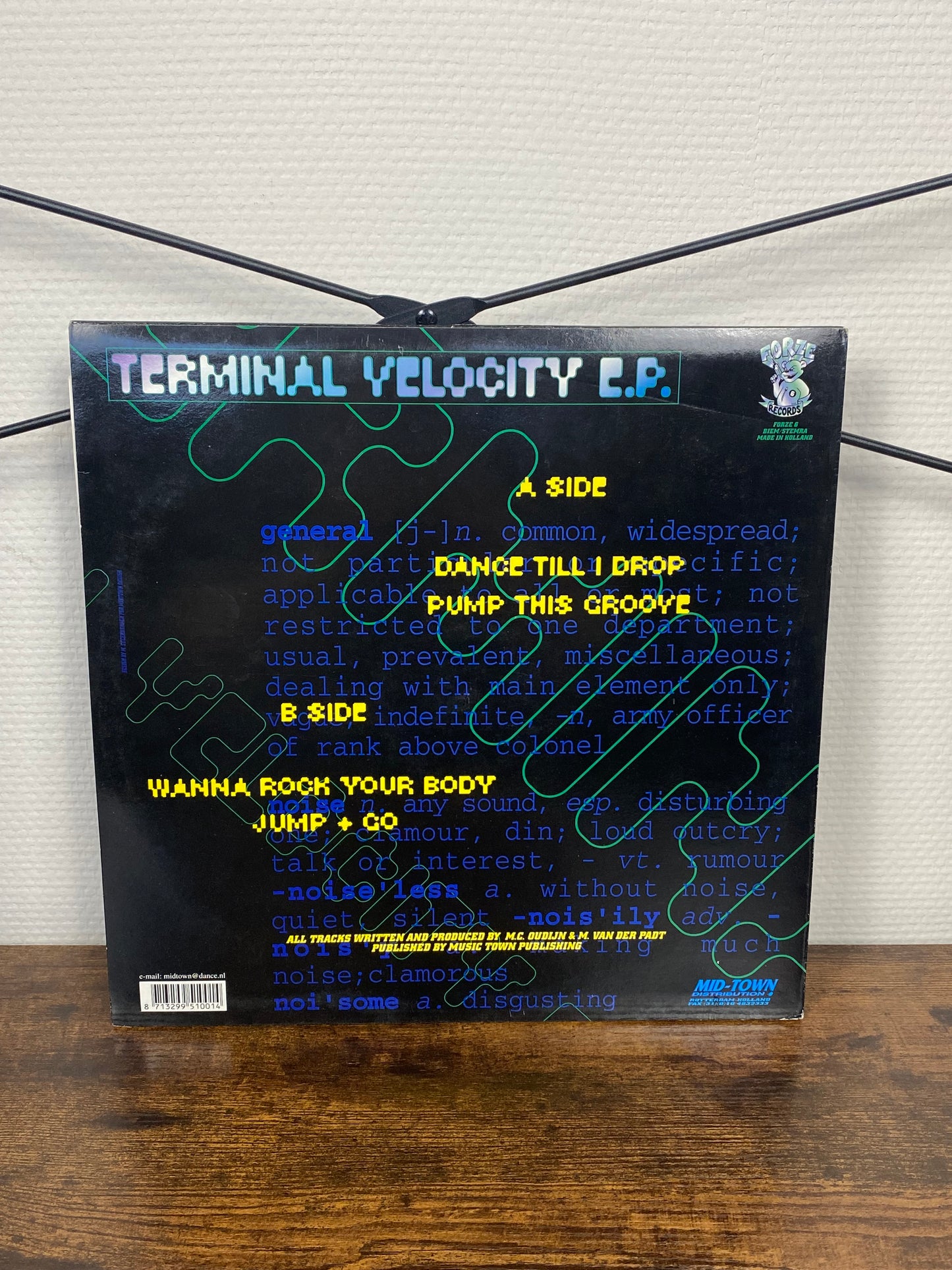 (1995) General Noise – Terminal Velocity E.P. (Vinyl)