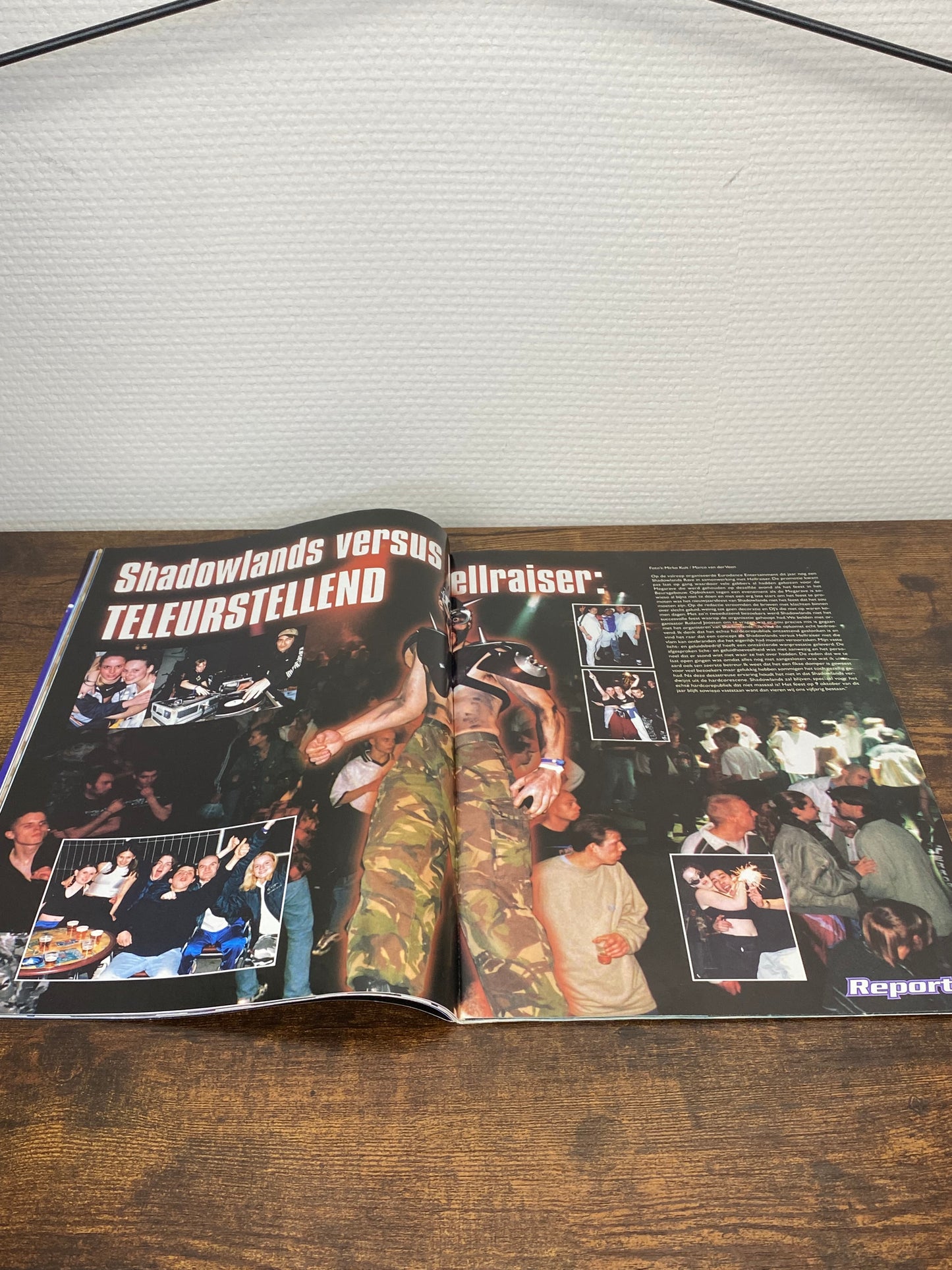 (1999) Thundermagazine 29 (Includes a Double-Sided Poster)