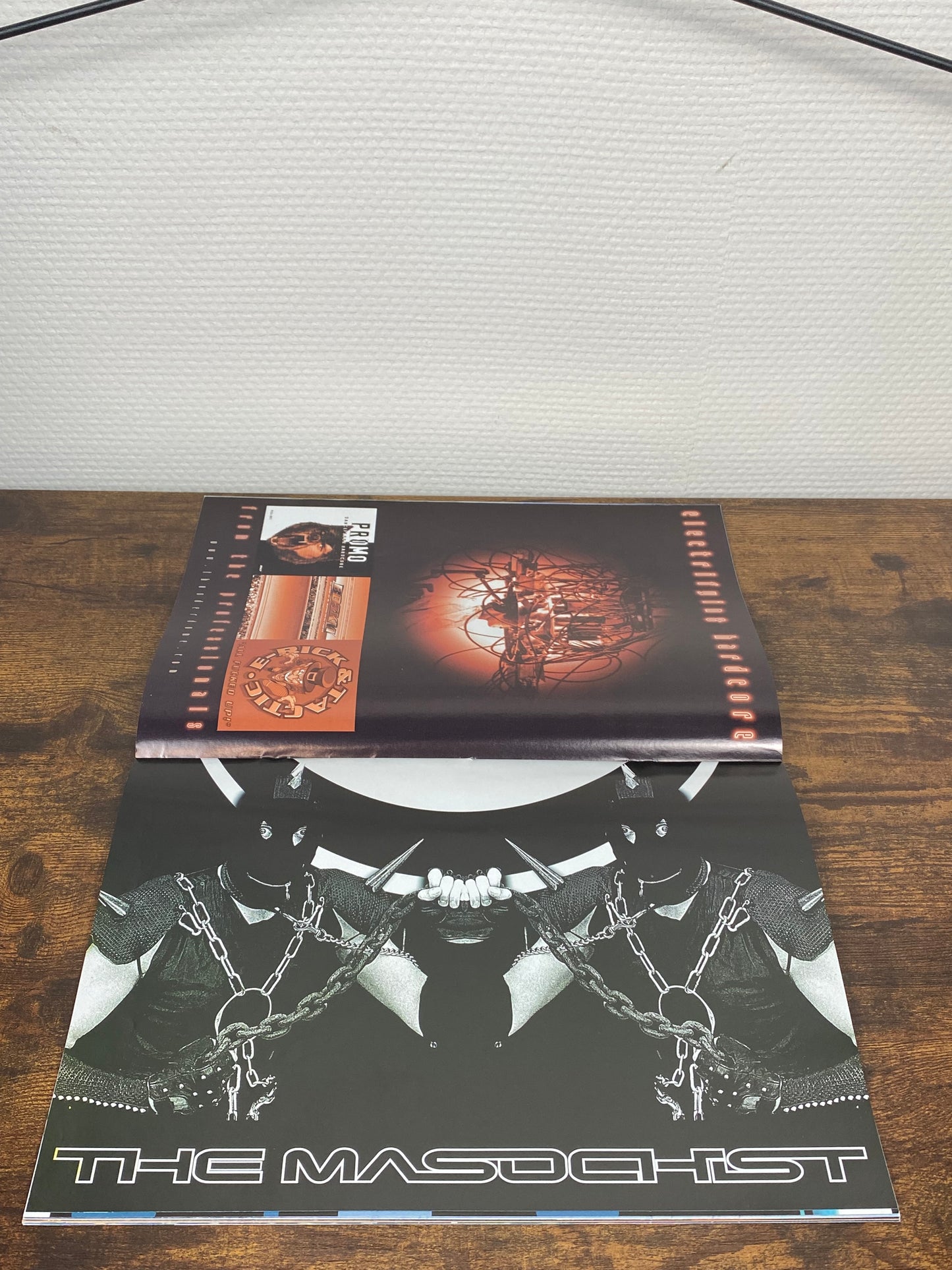 (1998) Thundermagazine 25 (Includes The Masochist & MOH Poster)