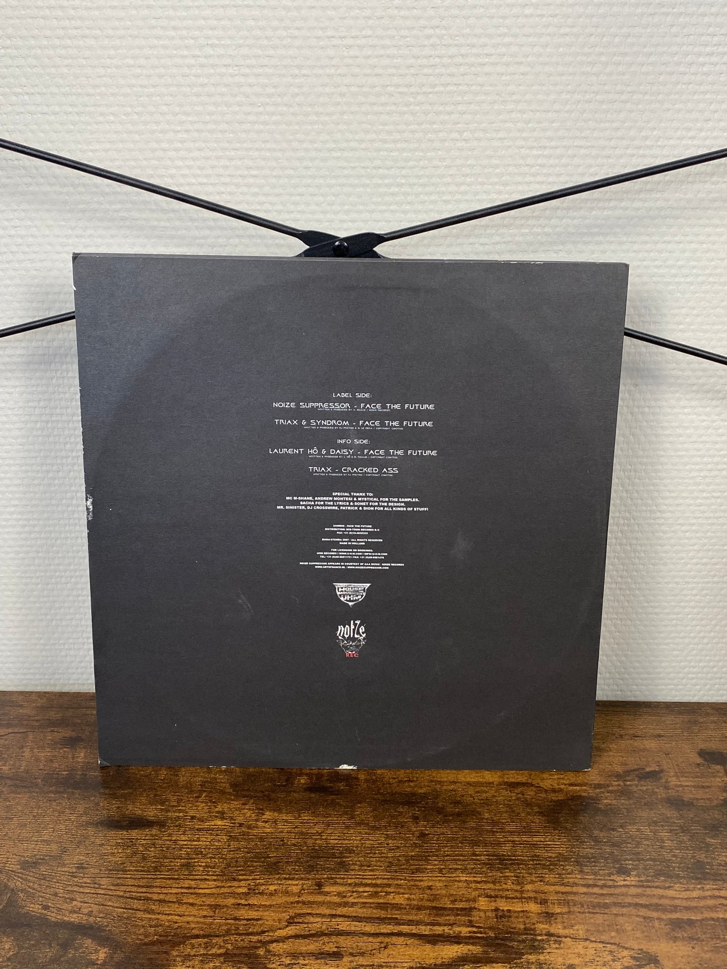 Raving Nightmare - Face The Future (Vinyl)