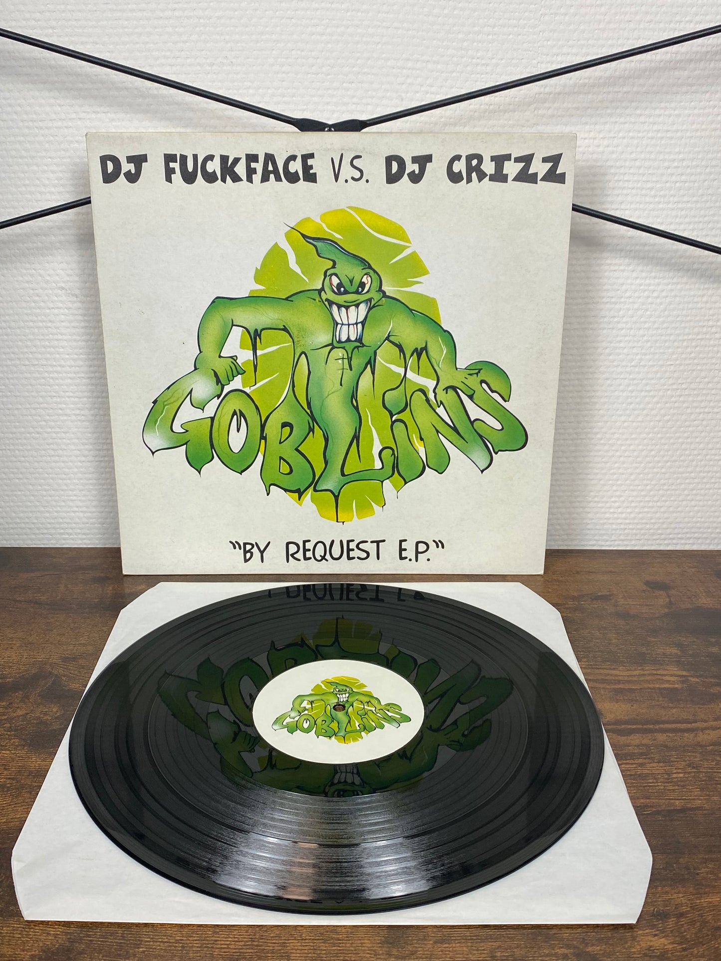 (1997) DJ Fuckface vs. DJ Crizz – By Request E.P. (Vinyl)
