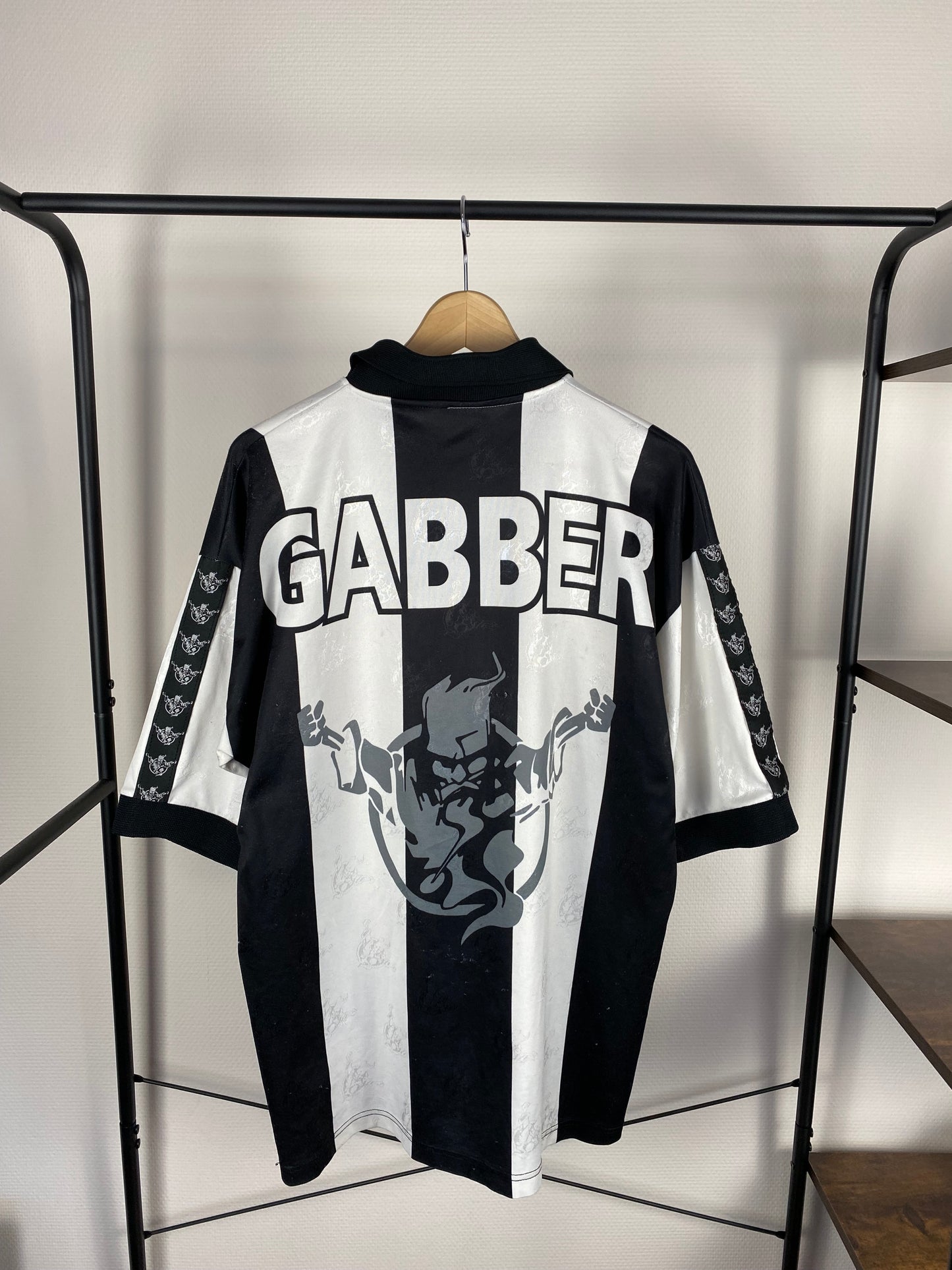 Thunderdome soccershirt - Size XL
