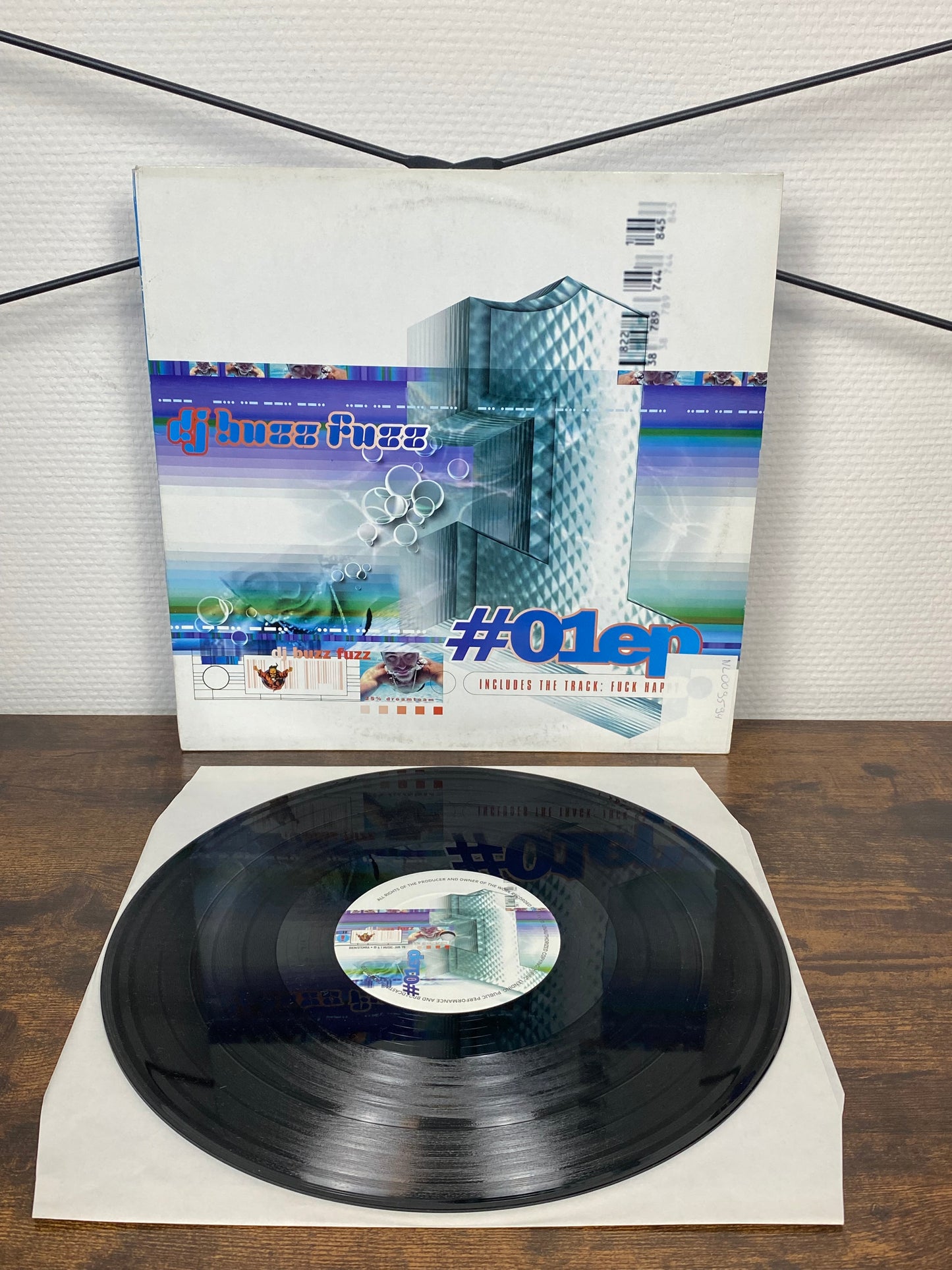 (1998) DJ Buzz Fuzz – #01EP (Vinyl)