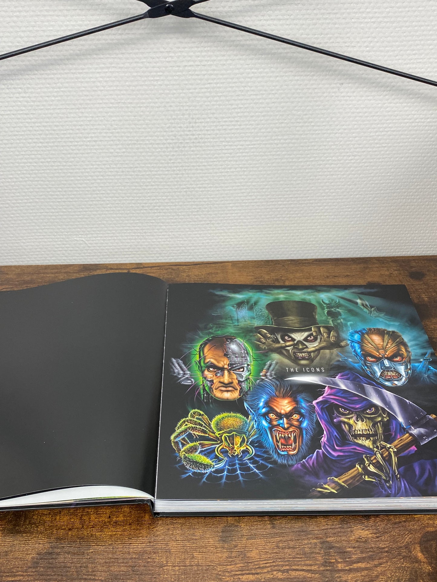 Thunderdome – Eye On The Underworld by Victor Feenstra – Book
