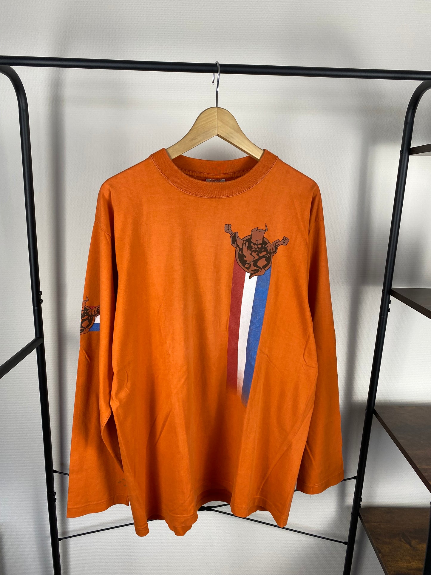 Thunderdome 90s longsleeve - Size L (reflective logo)