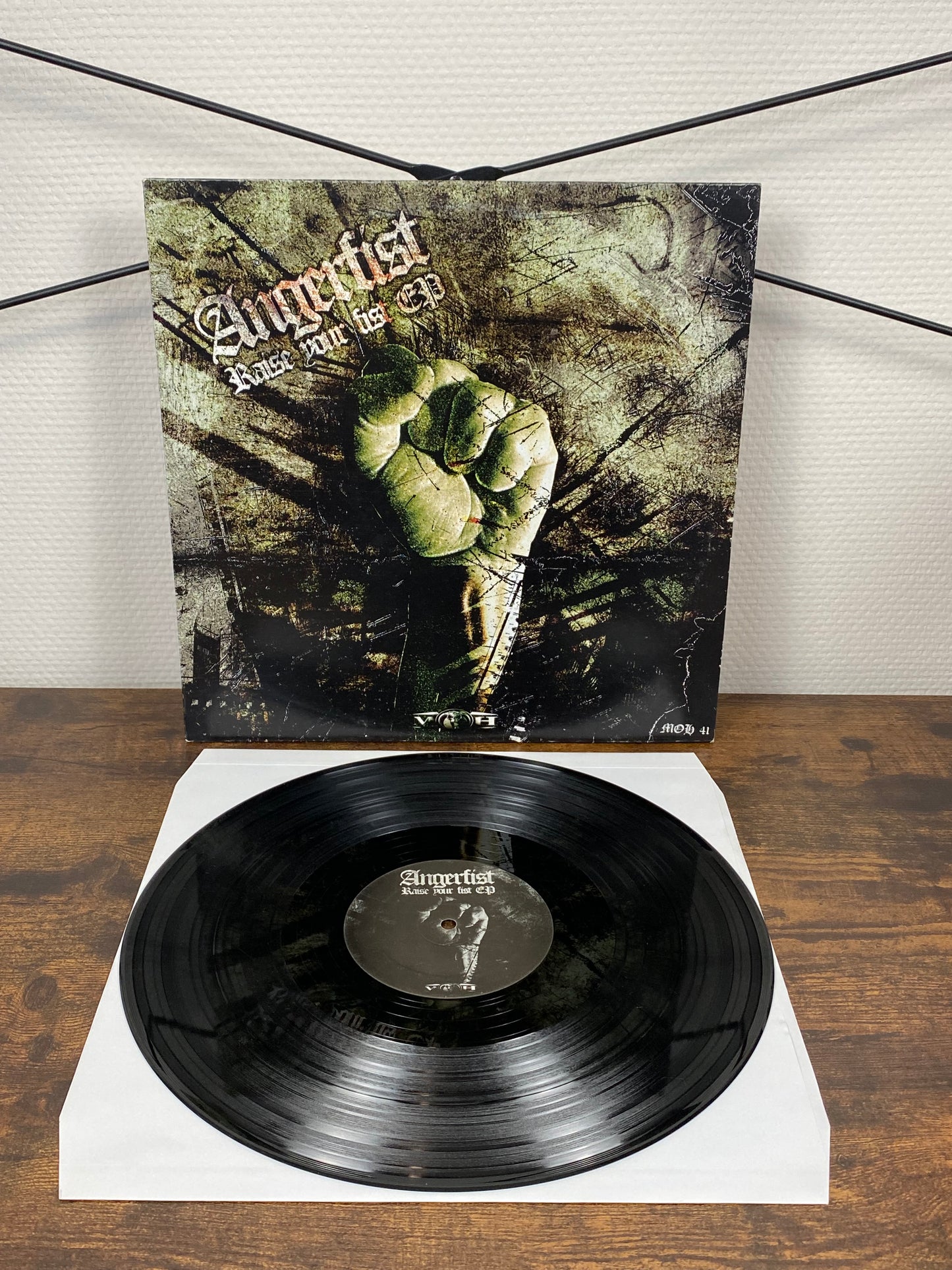 Angerfist – Raise Your Fist EP (Vinyl)