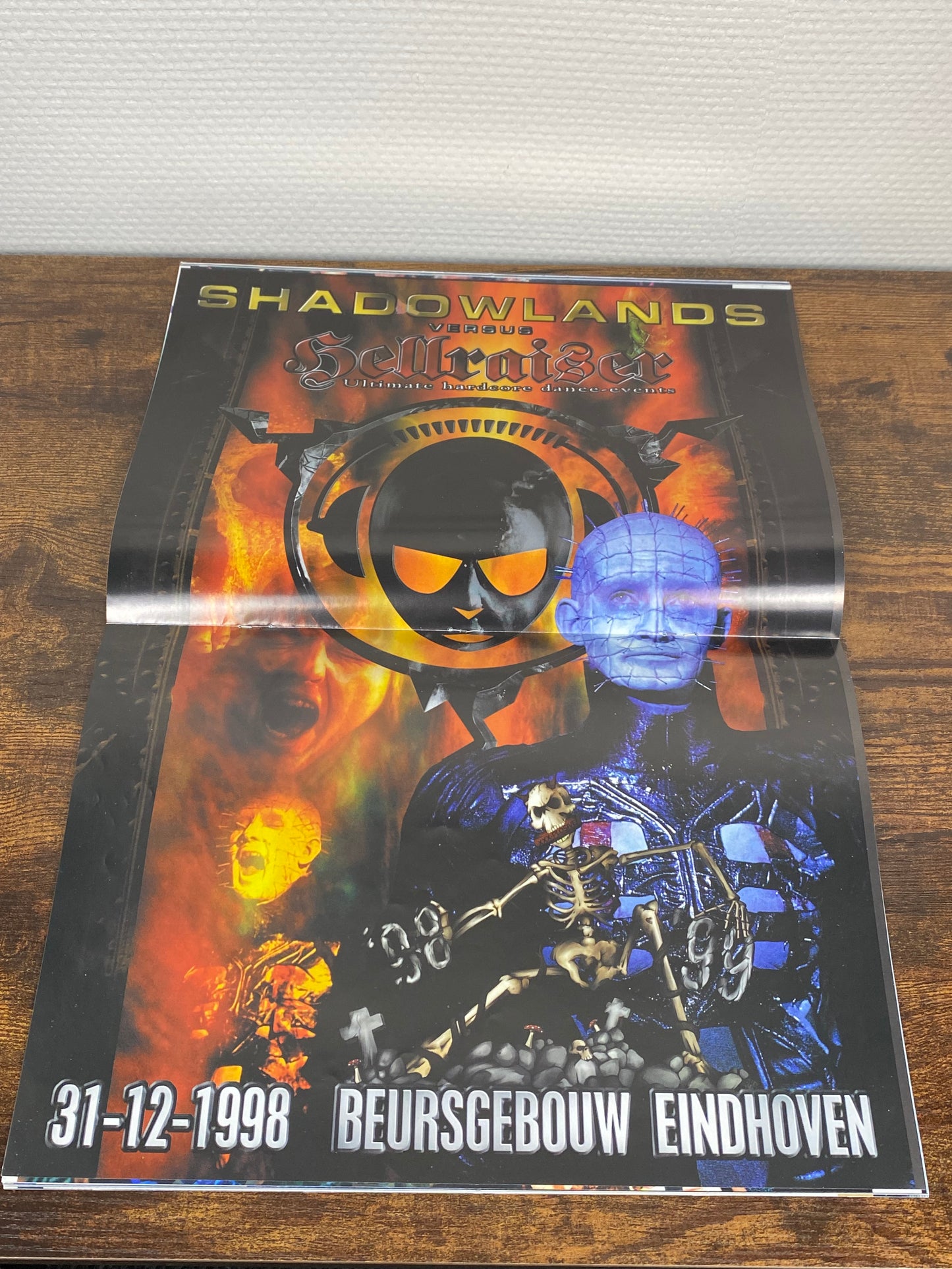 (1999) Thundermagazine 28 (With Shadowlands vs Hellraiser Poster!)