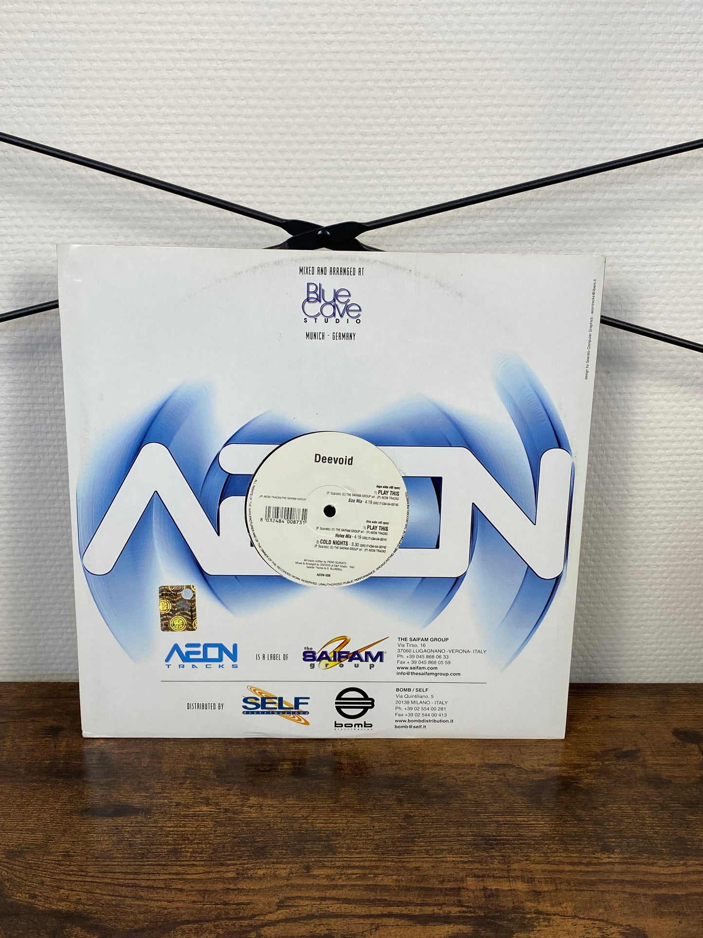Deevoid – Play This (Vinyl)