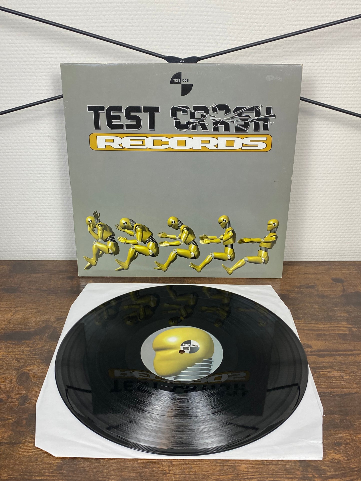 (1996) The Controllers – Testcrashin' (Vinyl)