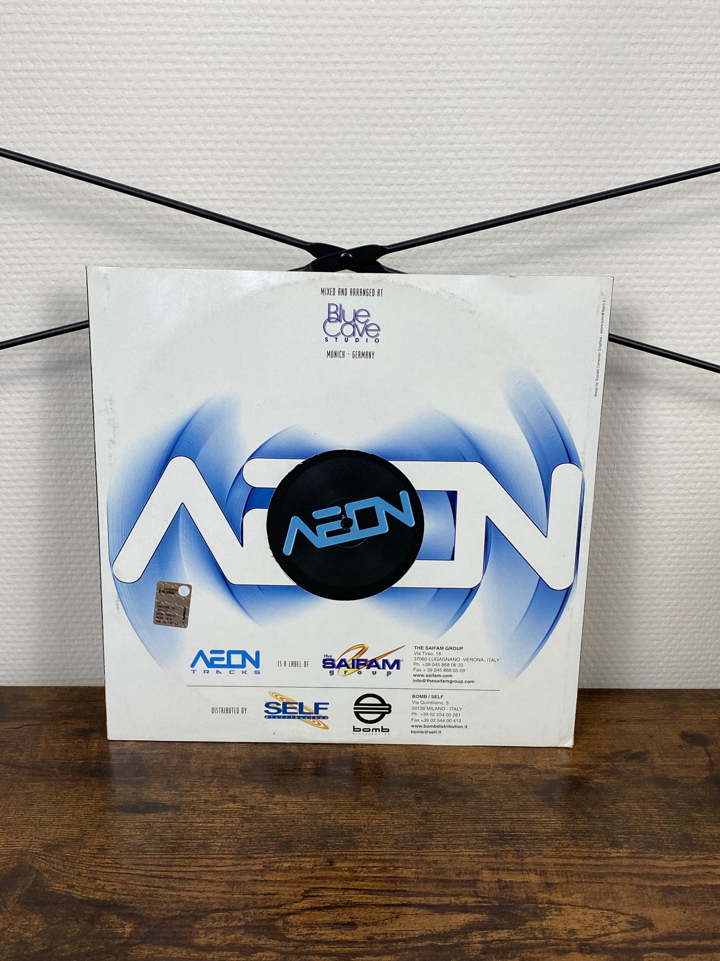 Max E-Crew – Phuture In Motion (Vinyl)