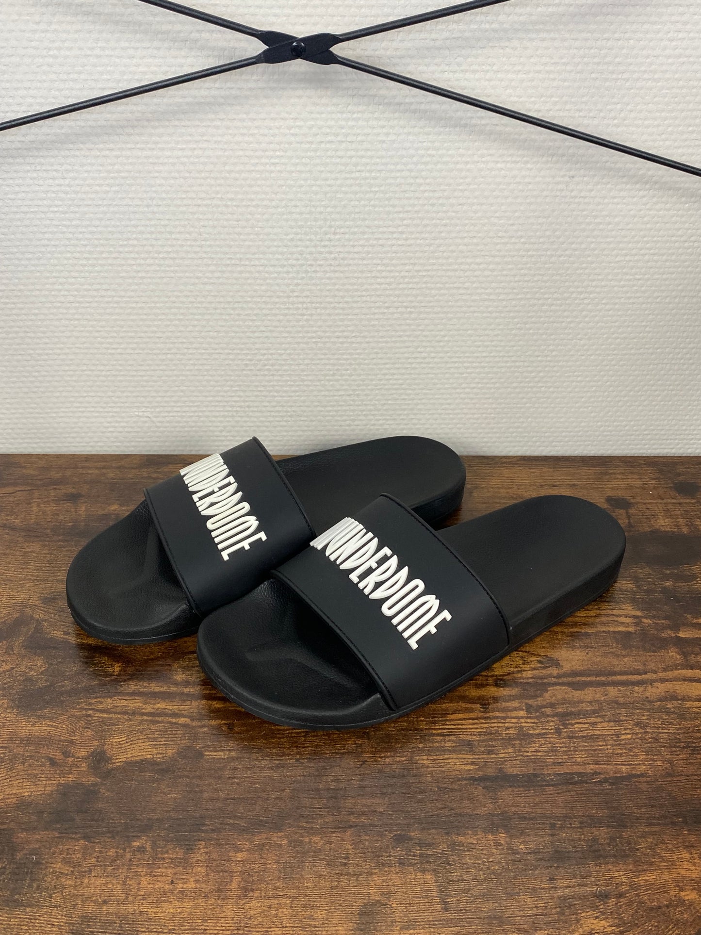 Thunderdome Slippers - Size 46 (EU)