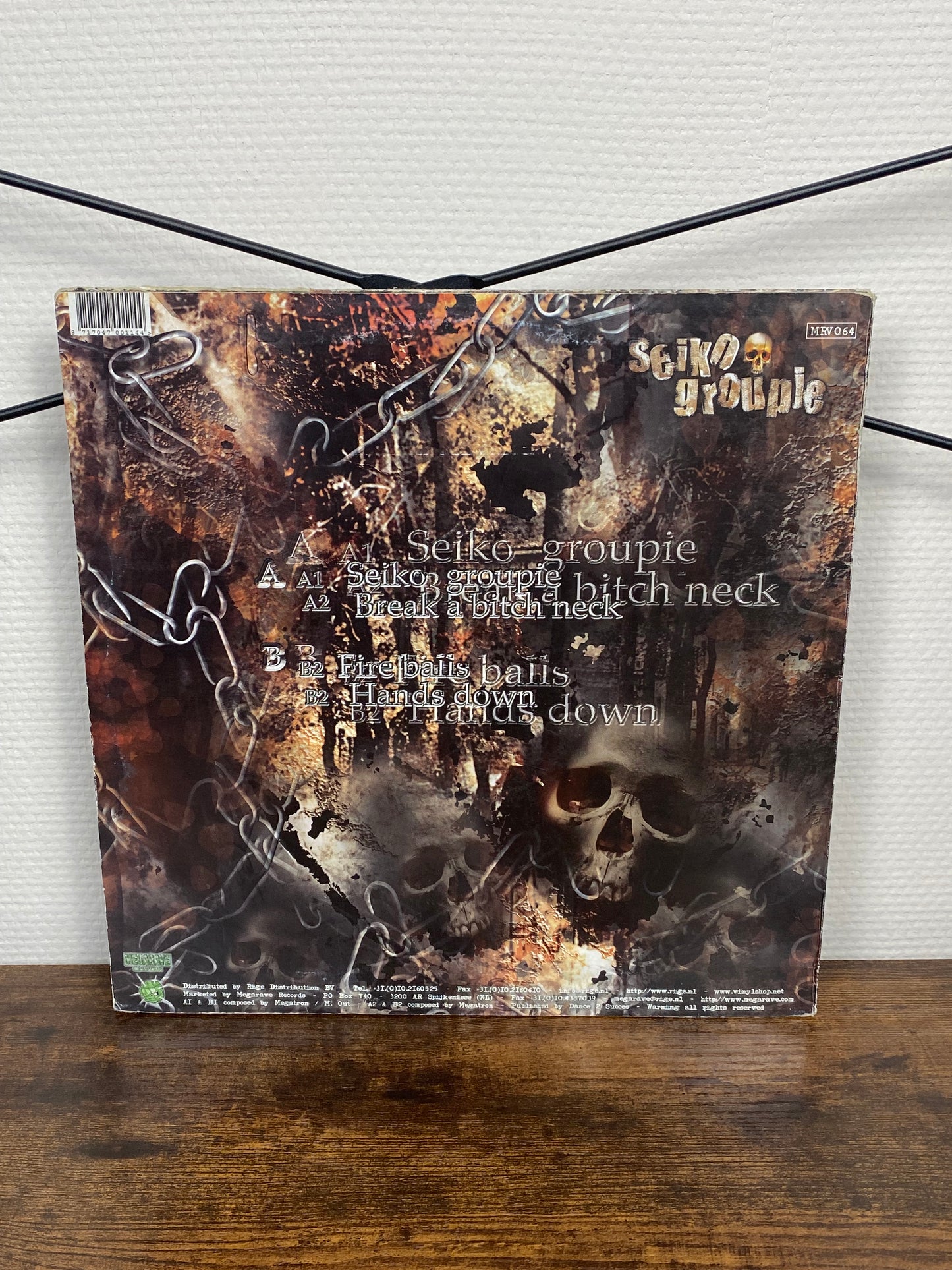 (2003) Dr. Z-Vago vs. DJ Outblast – Seiko Groupie (Vinyl)