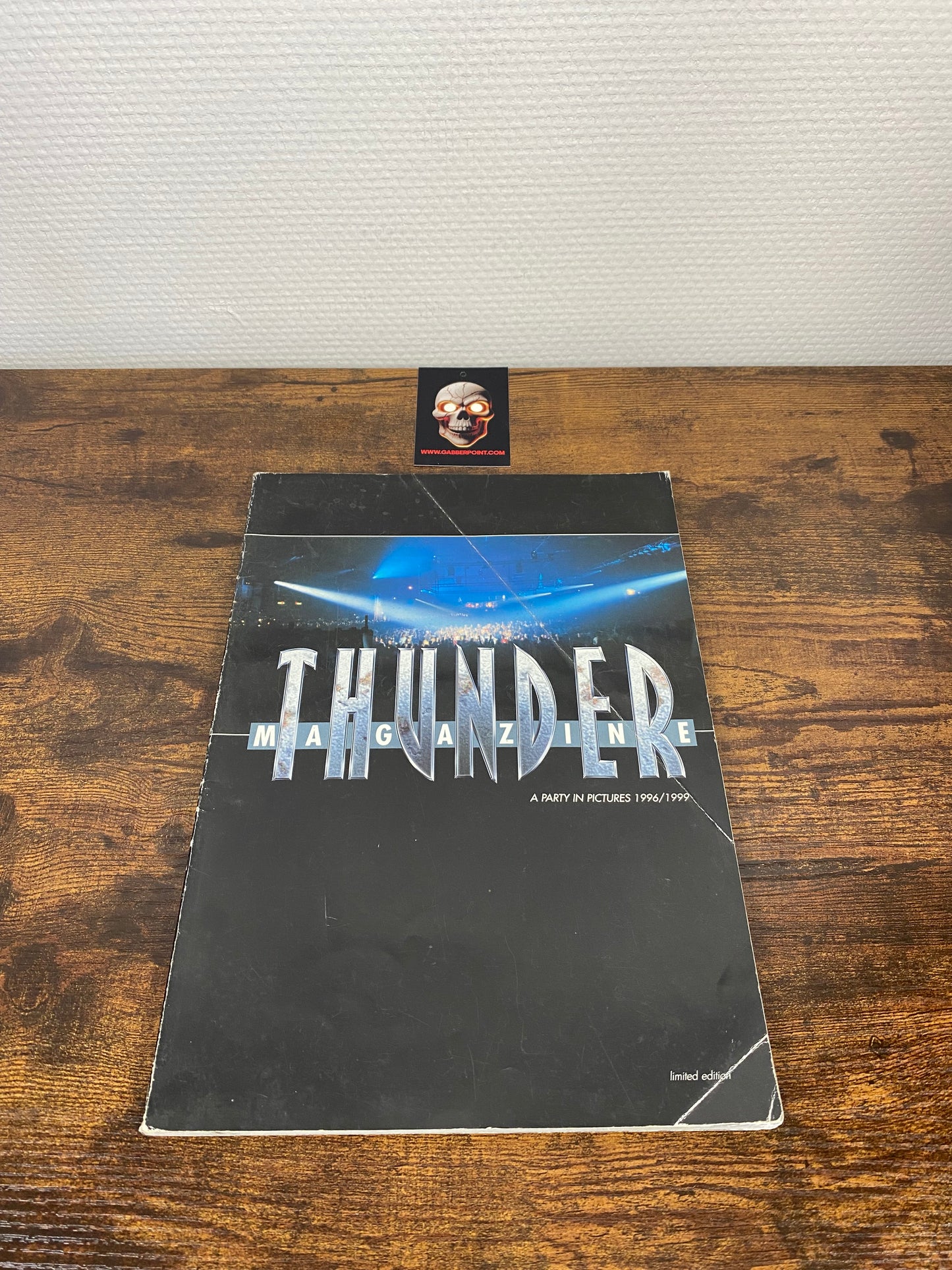 Thundermagazine A Party In Picturs 1996-1999
