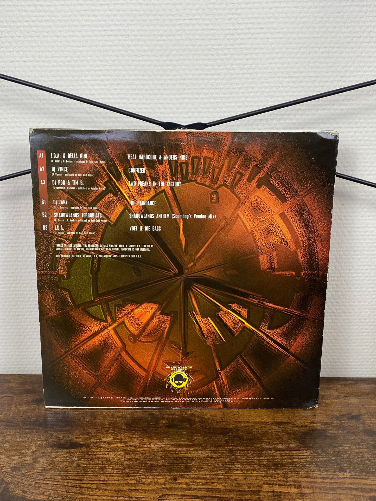 Shadowlands Rave E.P. - The Flashback (Vinyl)