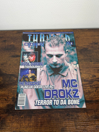 (1998) Thunder Magazine 25