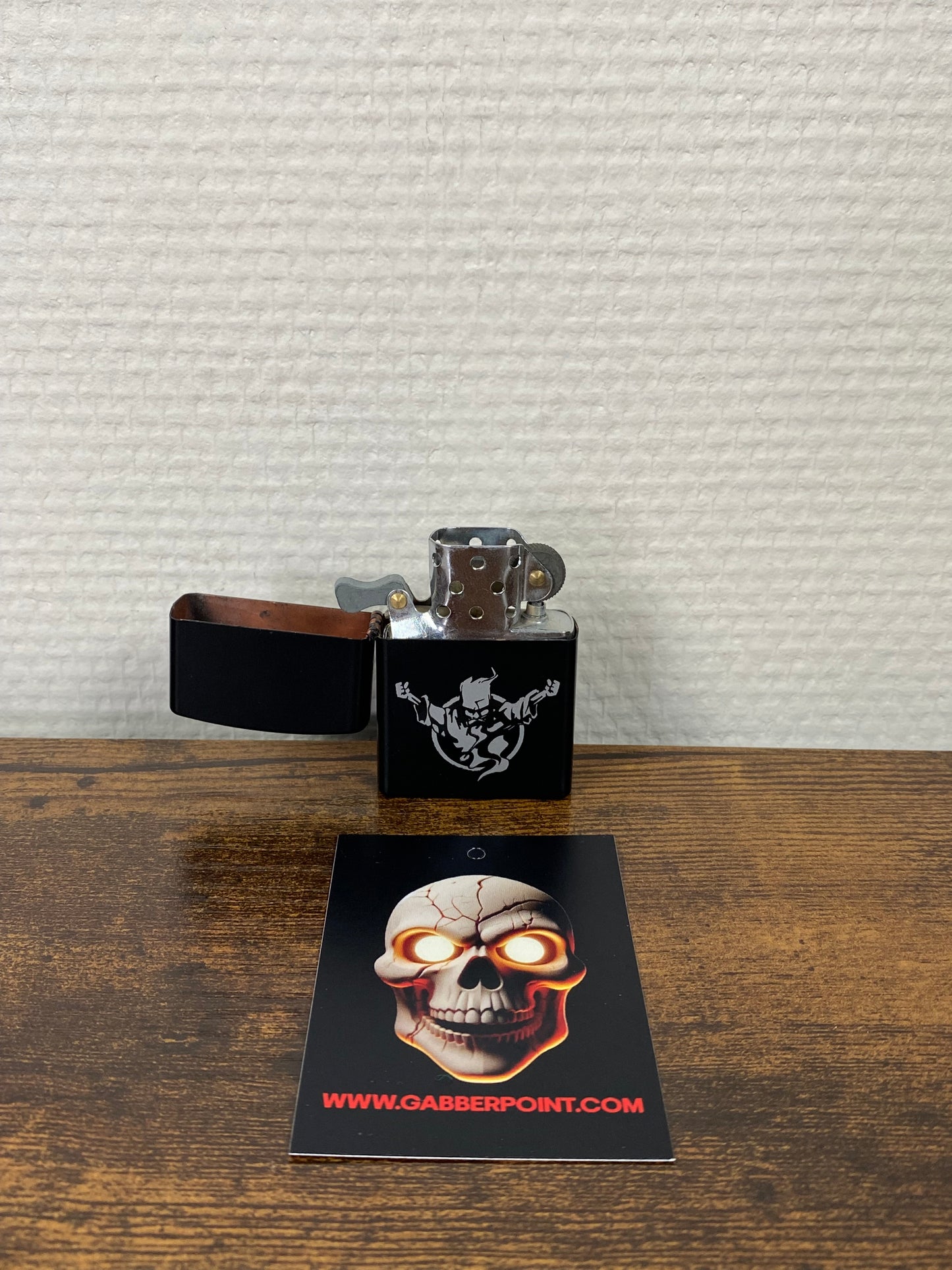 ID&amp;T - Thunderdome - Zippo
