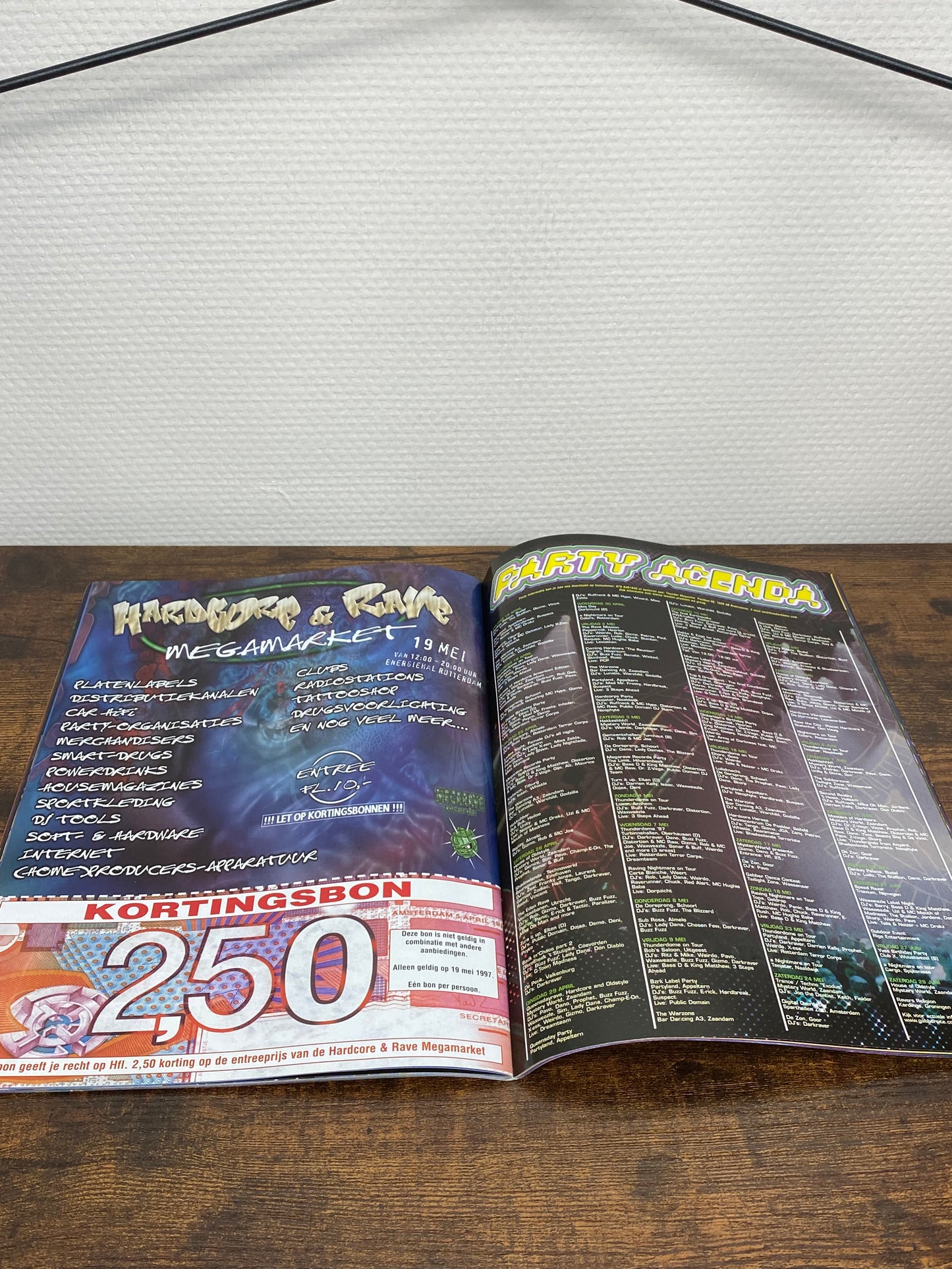 Thundermagazine 8 (1997)