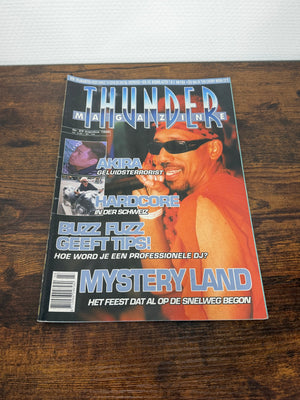 (1998) Thunder Magazine 23