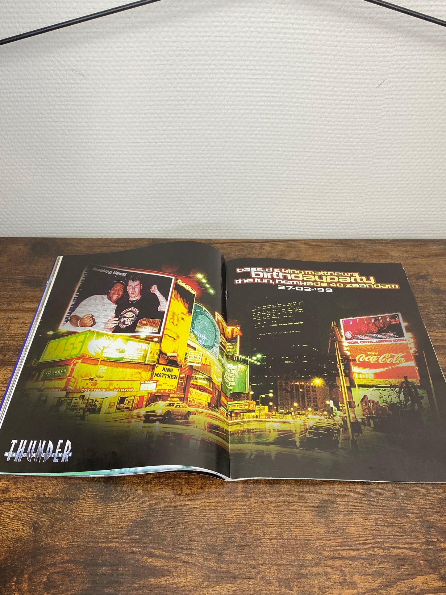 (1999) Thundermagazine 29 (Includes a Double-Sided Poster)