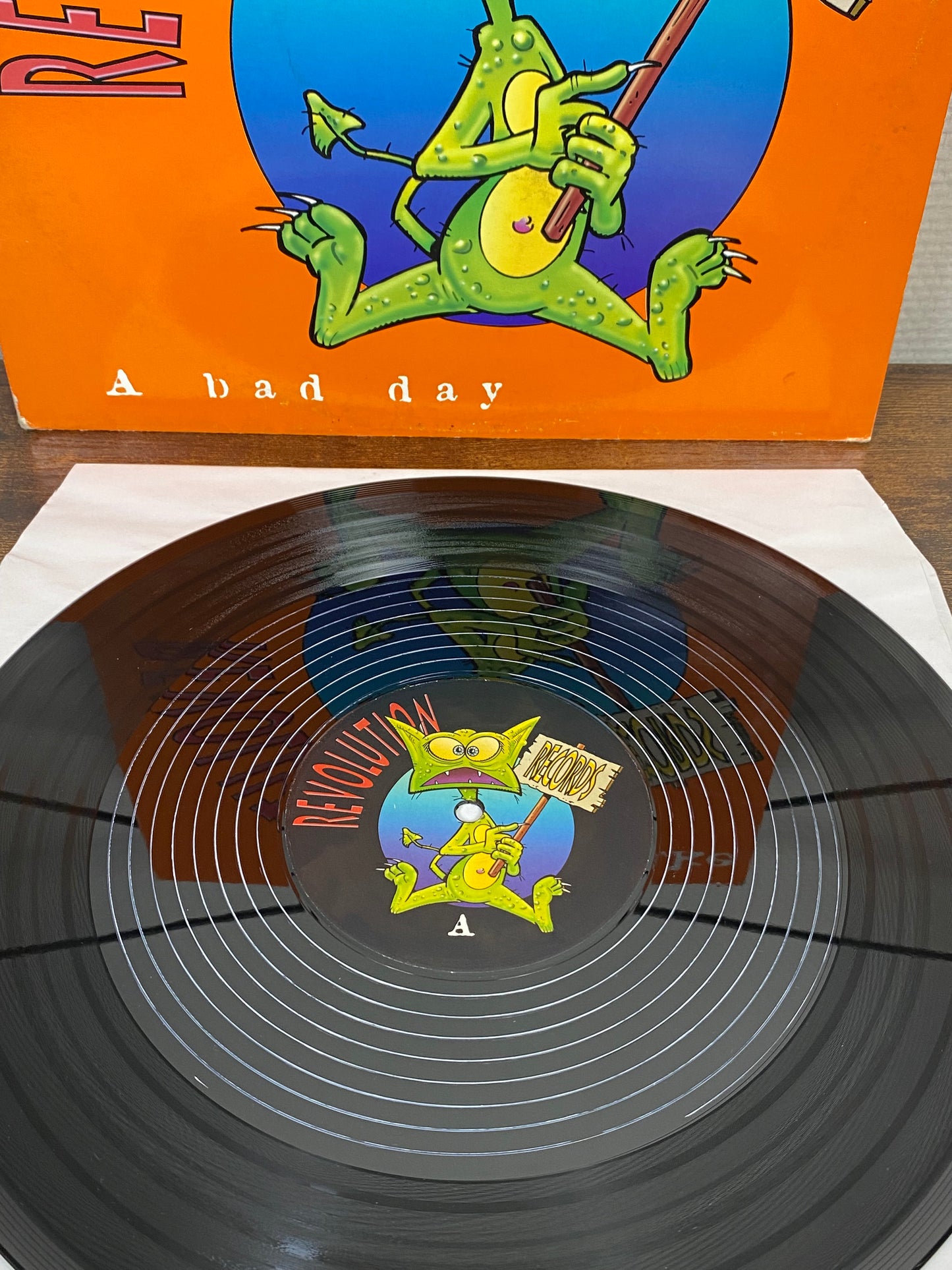 (1996) The Snake – A Bad Day (Vinyl)