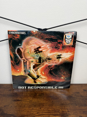 (1996) Cybernators – Not Responsible !!!! (Vinyl, Hardcore, Gabber)