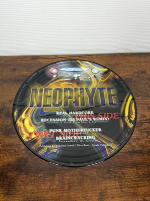 (1998) Neophyte – Real Hardcore (Vinyl, Hardcore, Gabber)