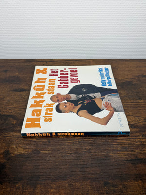 (1997) Hakkûh & Strakstaan: het gabbergevoel - Book