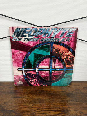 (1993) Neophyte – The Three Amiga's E.P. (Vinyl, Hardcore, Gabber)