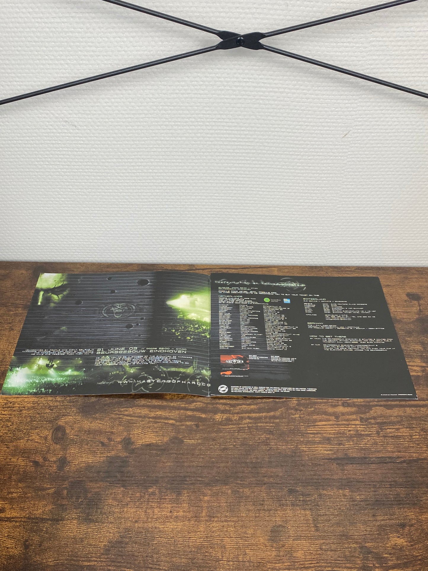 (2003) Masters of Hardcore · The evilution of abondoned souls Booklet