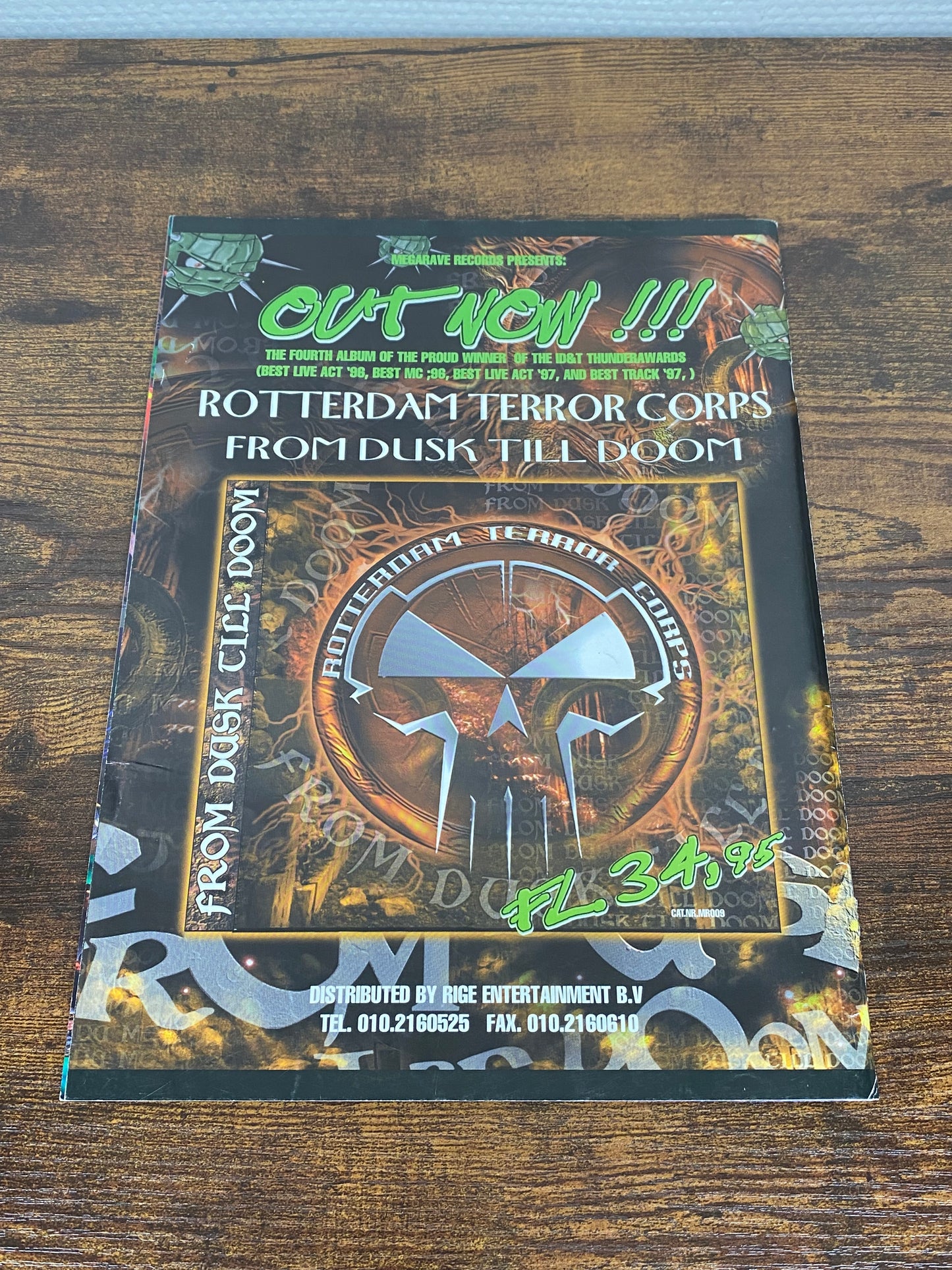 (1998) Strobe Magazine 31 (With Hellraiser The Box & Multigroove Double-Sided Poster!)