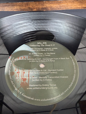 (2008) Gathering The Dead E.P. (Vinyl, Hardcore, Techno, Industrial)