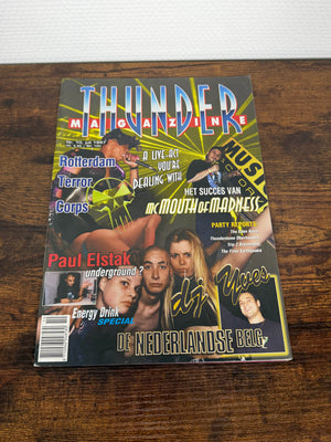(1997) Thunder Magazine 10
