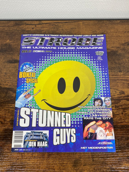 (1997) Strobe Magazine 18