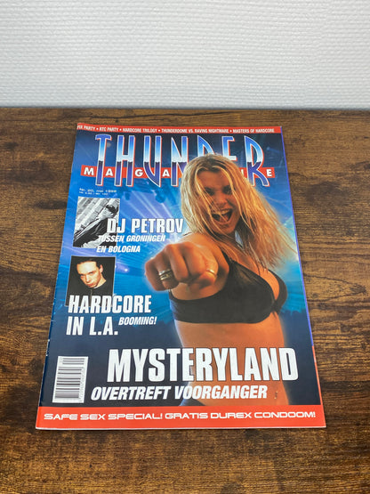 (1998) Thundermagazine 20 (With Marshall Masters Poster)