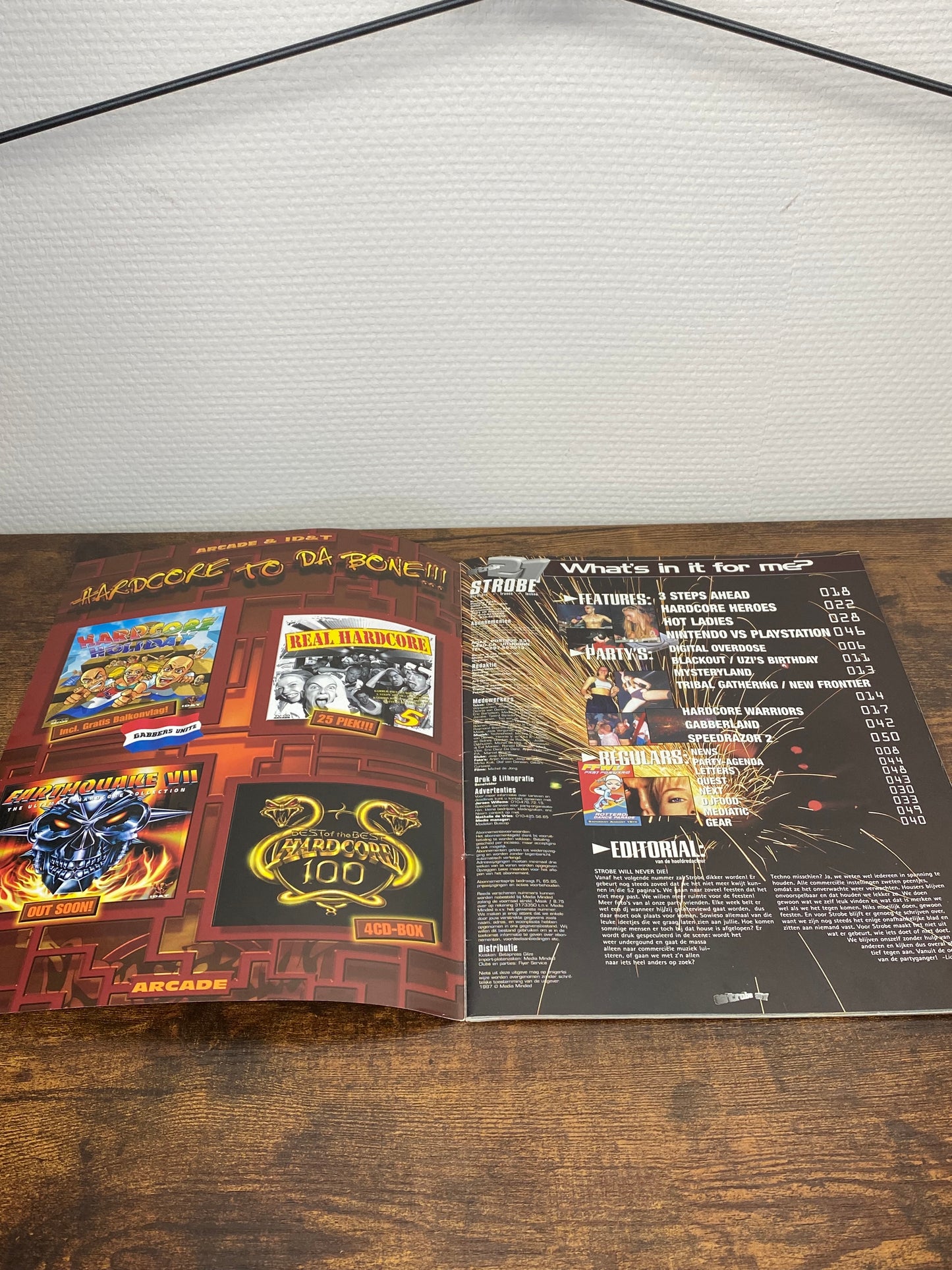 (1997) Strobe Magazine (Includes a Gabberland 1997 Poster)