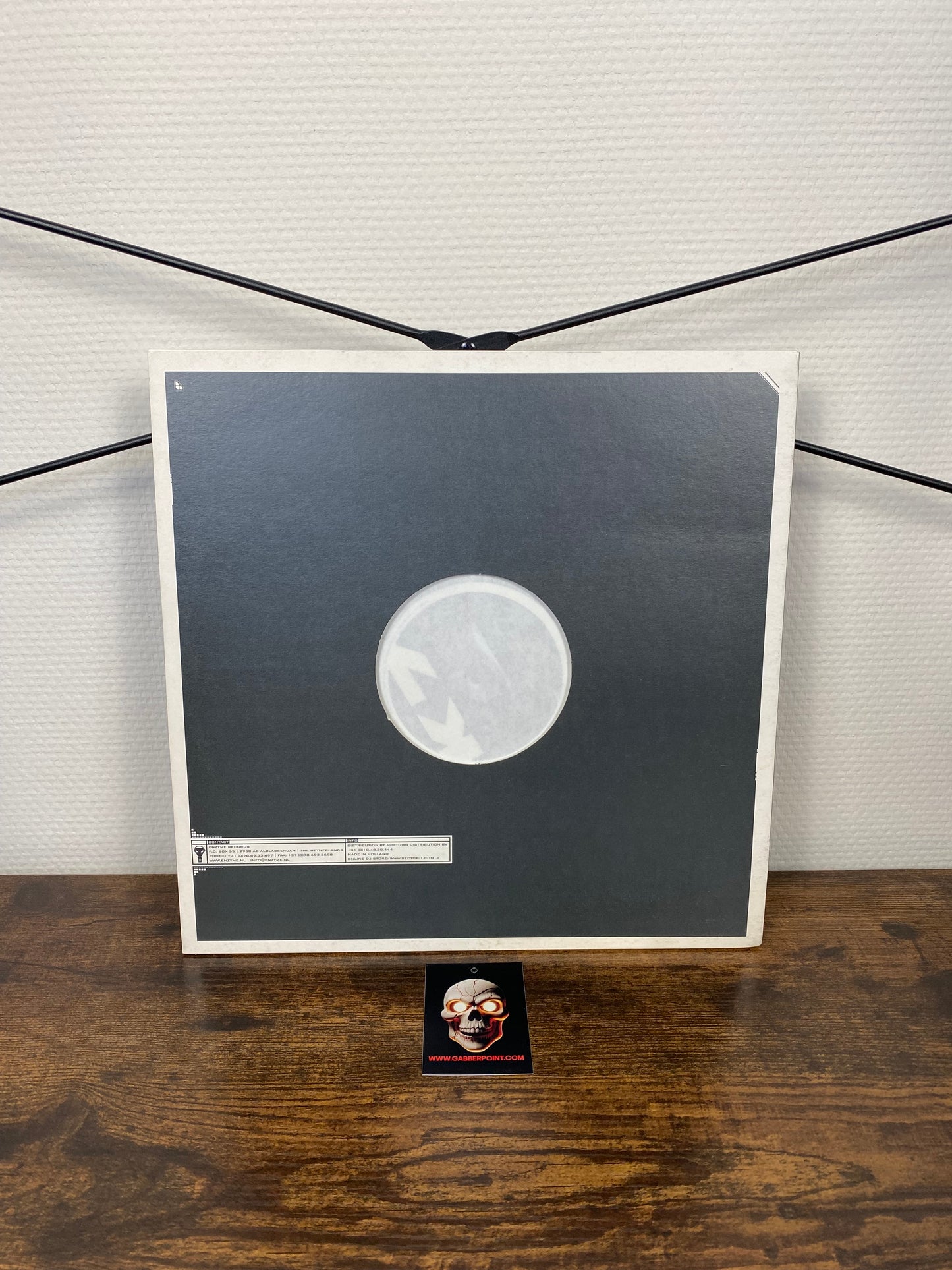 Knightvision &amp; D'Spyre / DJ Nosferatu* &amp; Ophidian – Punizione oltre la morte / Ass psichiatrico