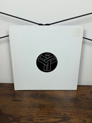 (1993) Hardsequencer – Move Fast EP (Vinyl, Gabber, Hardcore, Happy Hardcore, Hard Trance)