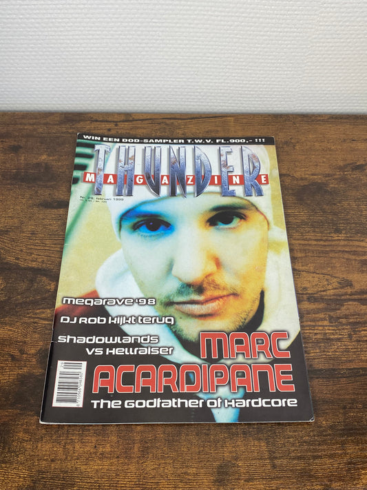 (1999) Thundermagazine 29 (Includes a Double-Sided Poster)