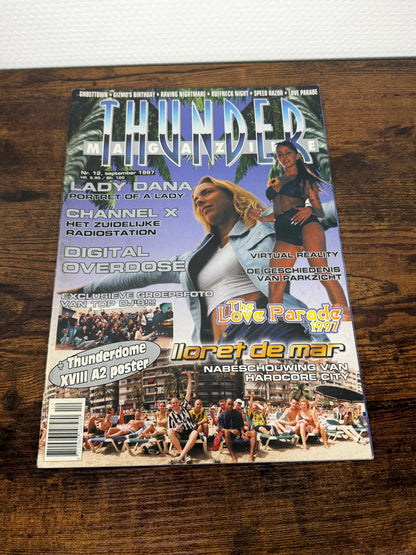 (1997) Thunder Magazine 12