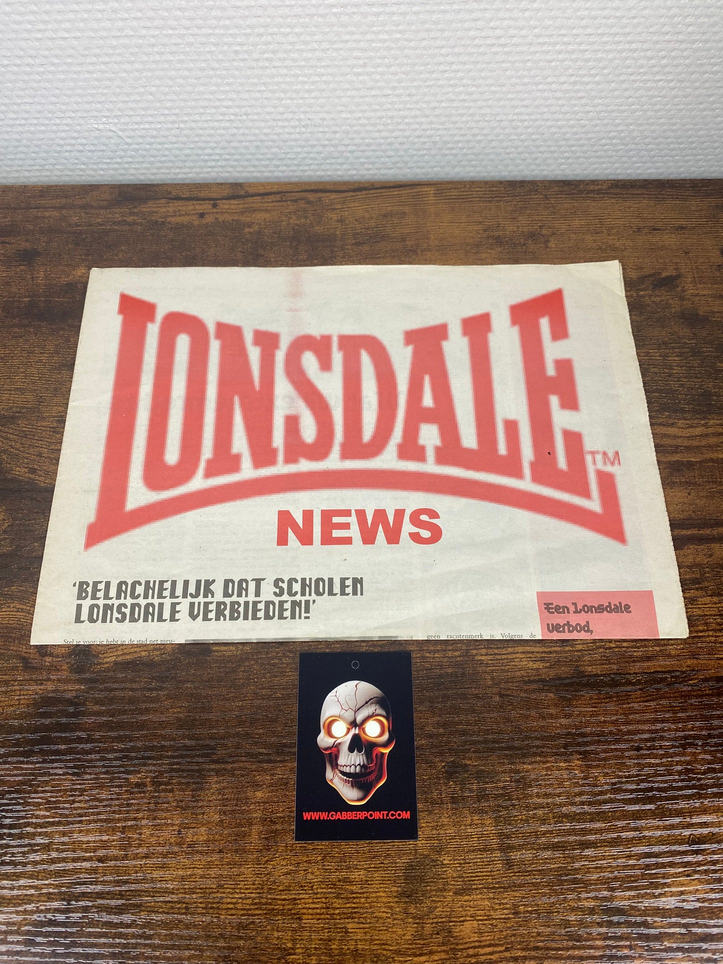 Lonsdale newspaper 2004