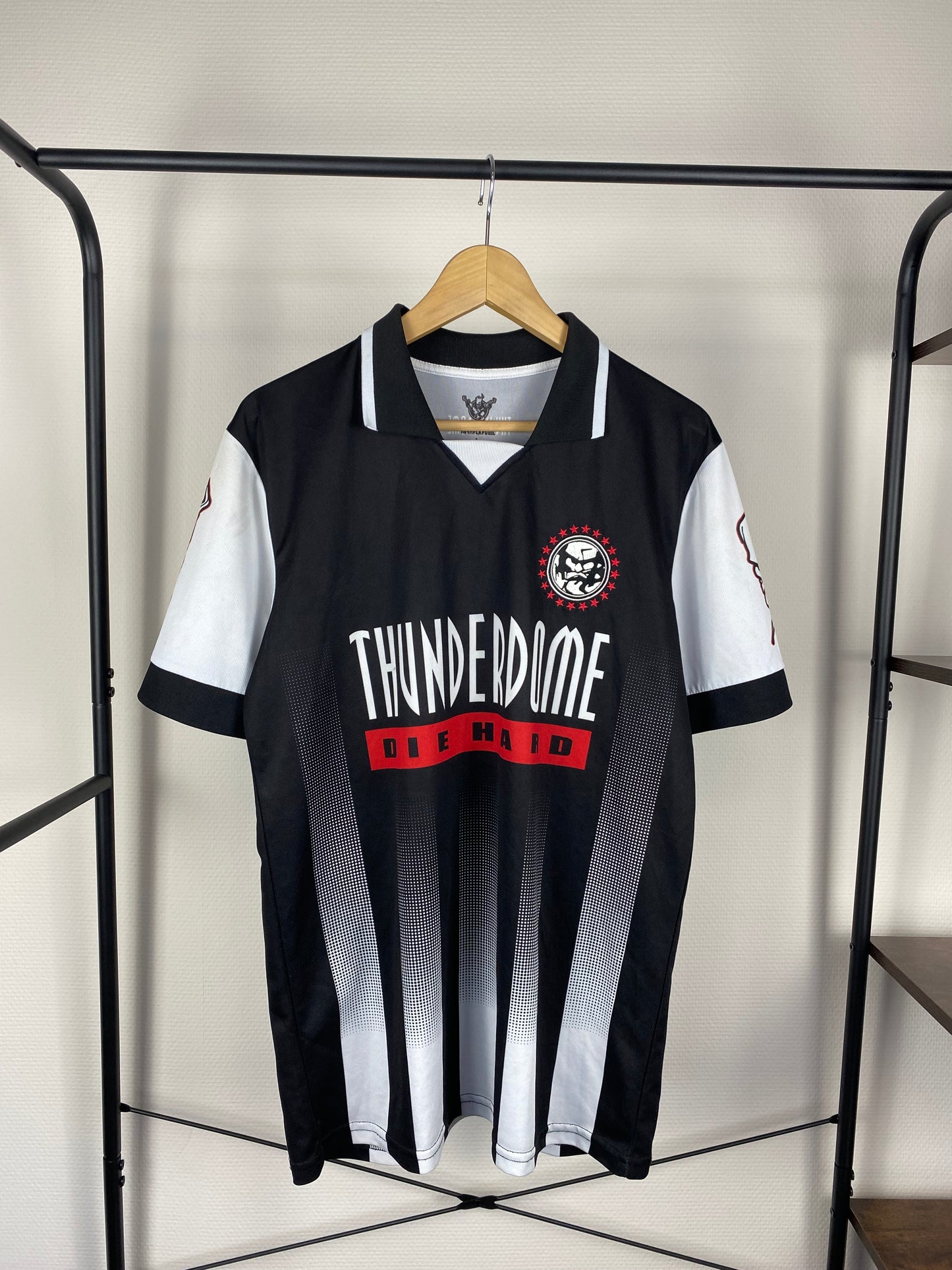 Thunderdome Die Hard soccershirt - Size L