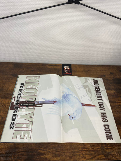 Thundermagazine 31 (1999) - (with neophyte records poster)