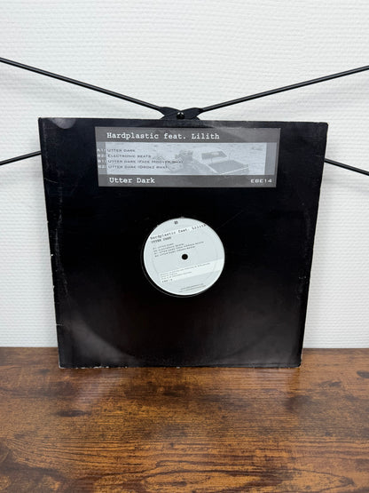 (2004) Hardplastic Feat. Lilith – Utter Dark (Vinyl, Hardcore, Gabber)