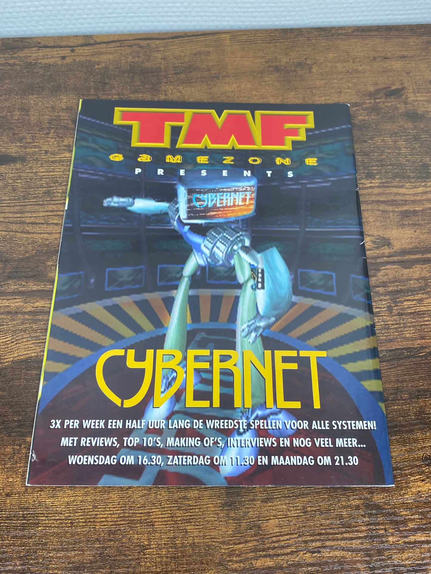 (1998) Strobe Magazine 33 (With Dance Valley '98 Poster)