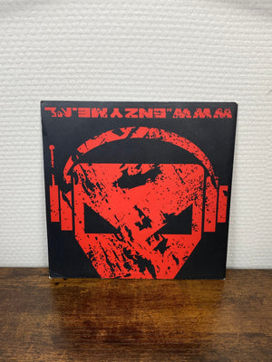 (2006) Enzyme X – Illuminati / Hypothermia (Vinyl)