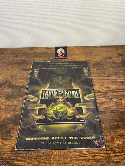 Thundermagazine 31 (1999) - (with neophyte records poster)