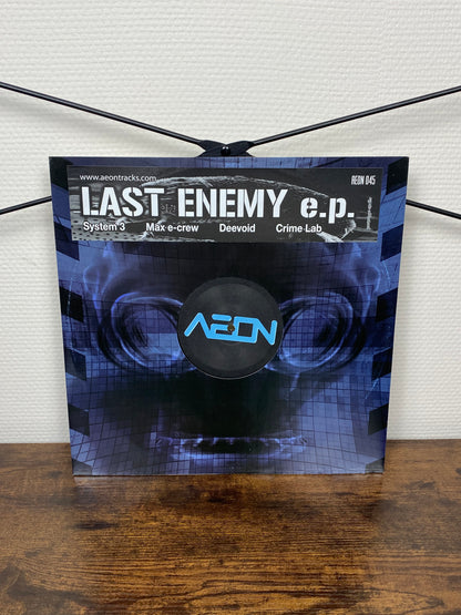 (2005) Various – Last Enemy E.P. (Vinyl)
