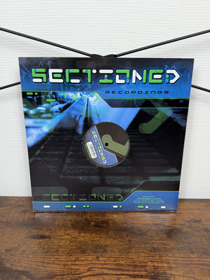 (2002) Isis – Quadrant / Fade (Vinyl, Hard Trance, Trance)