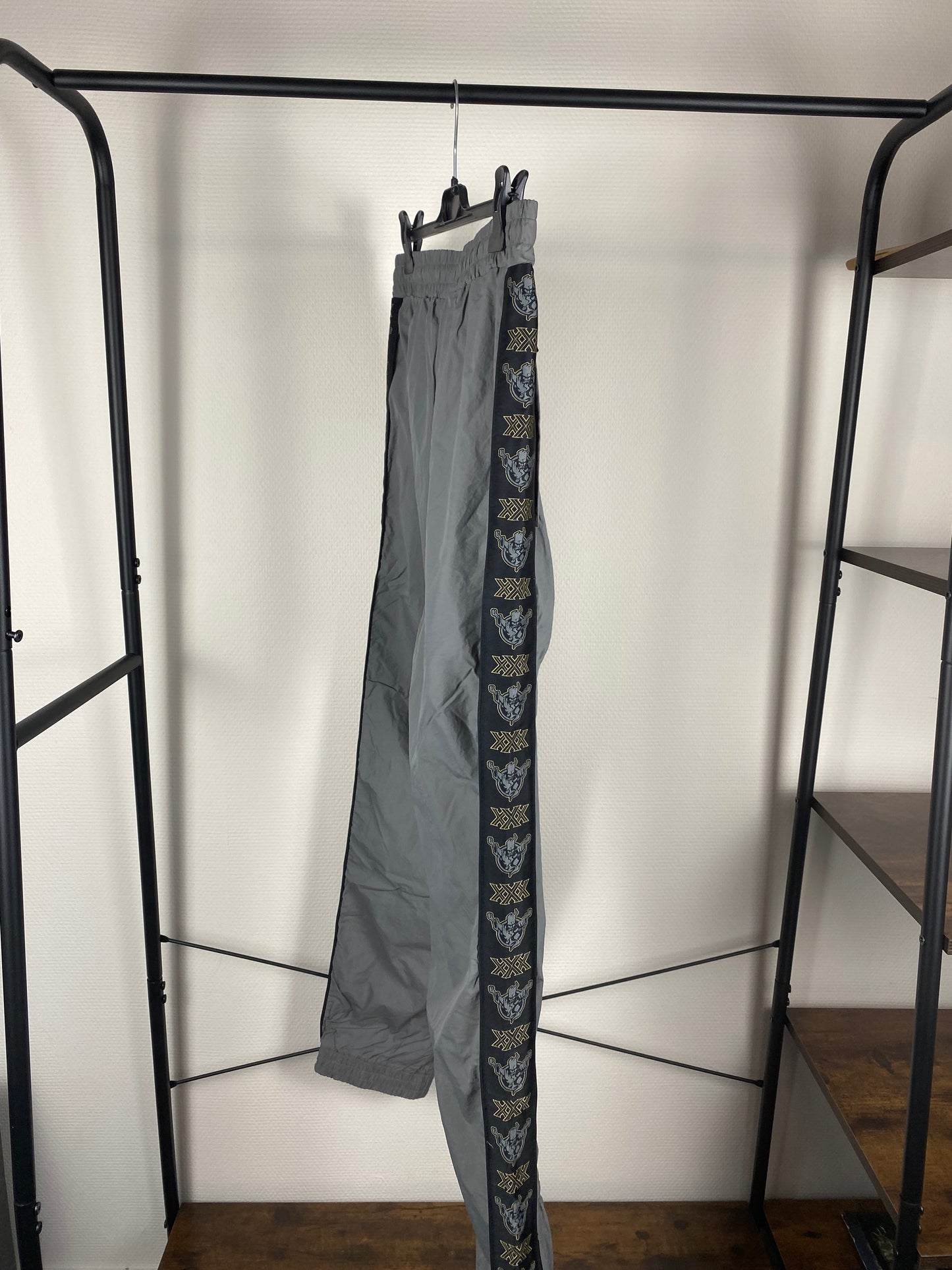 Thunderdome 2022 trackpants - Size L