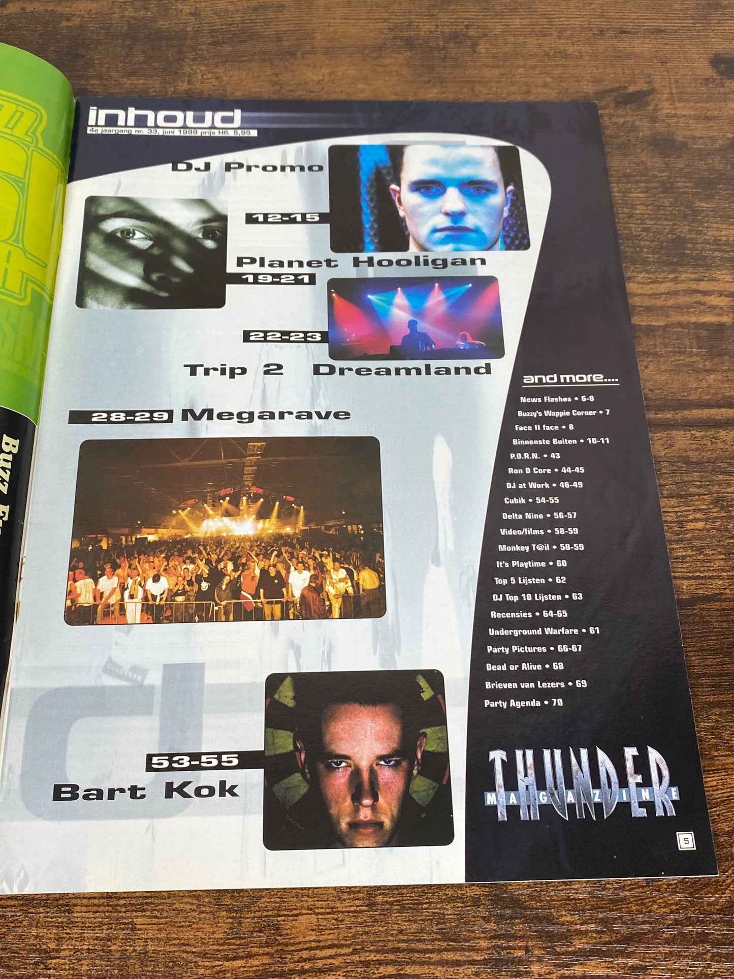 (1999) Thundermagazine 33